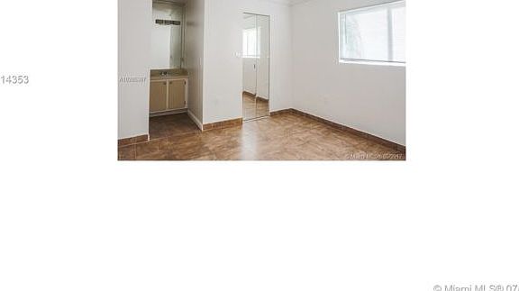 4th image of 206 Palm Cir E #206