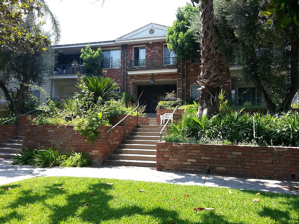 1st image of 837 S Windsor Blvd APT 9