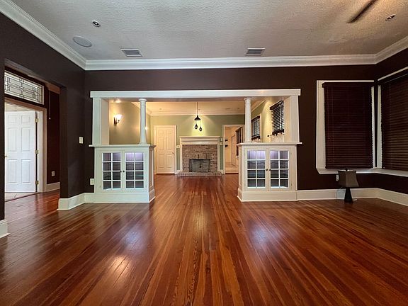4th image of 3409 W Santiago St