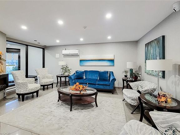4th image of 700 Dynes Rd #712