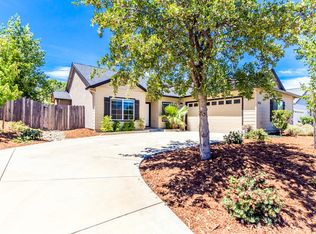 1424 Lear Way, Redding, CA 96001