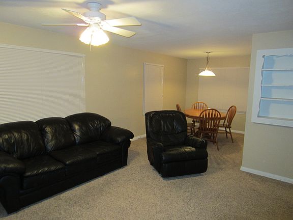2nd image of 3520 N 12 Oaks Dr