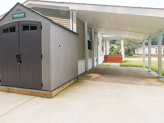 5th image of 1403 Miss Ellie Dr