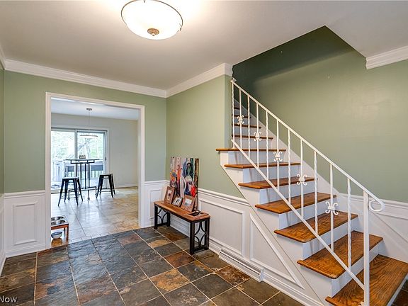 5th image of 2295 Woodpark Rd