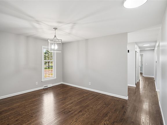 4th image of 6157 Todhunter Rd