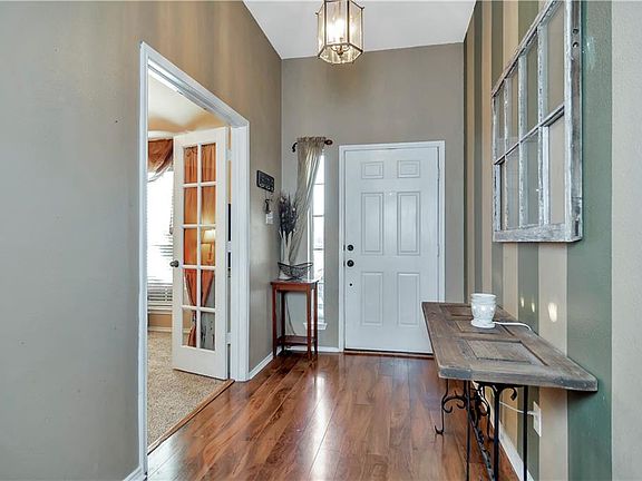 5th image of 6212 Stone Lake Dr