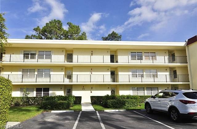 1st image of 1084 Forest Lakes Dr APT 303