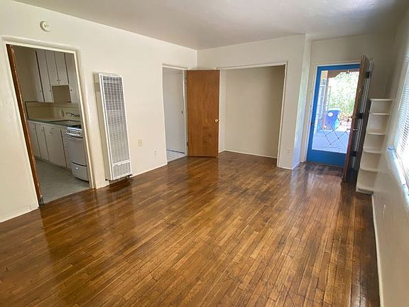 5th image of 117 Mesa St SE #8718180