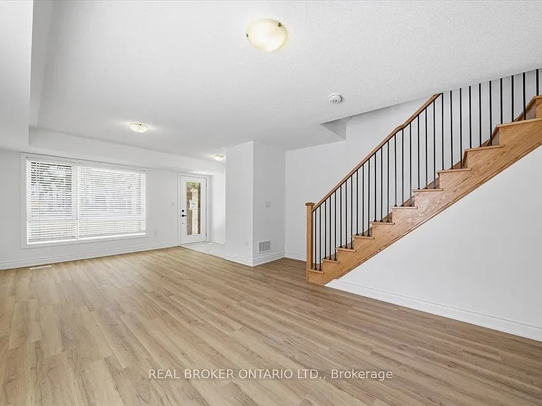 6175 Kingston Rd — Photo 4