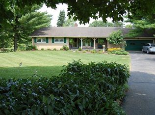 1073 Escondida Rd, Paris, KY 40361