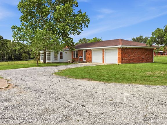 2nd image of 593 County Road 4680