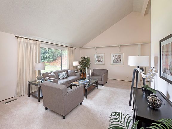 4th image of 6323 Paso Los Cerritos