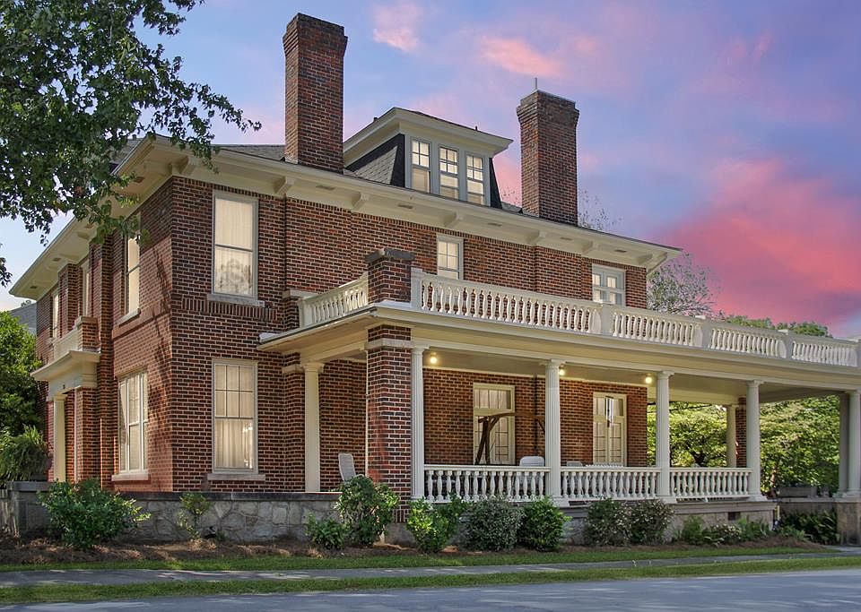 135 Cambridge Ave E, Greenwood, SC 29646 Zillow