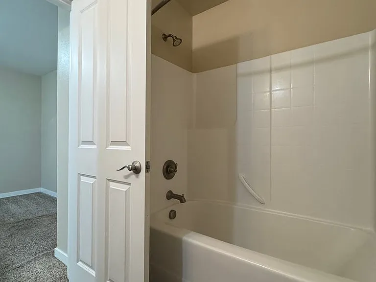 2239 Airport Rd — Photo 12