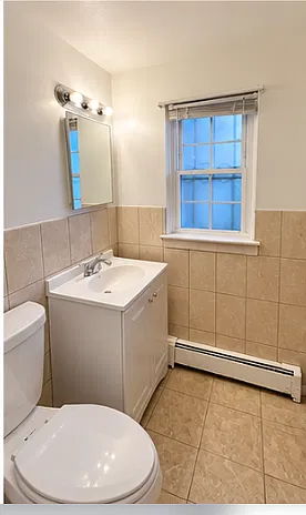 1607 Stadium Avenue — Photo 4
