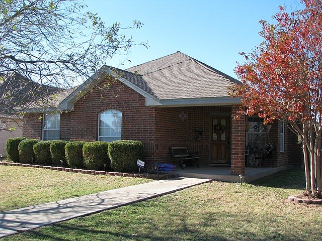 1st image of 7413 Aspen Ave