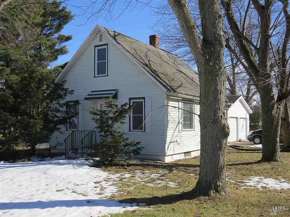 1st image of 18870 4th St