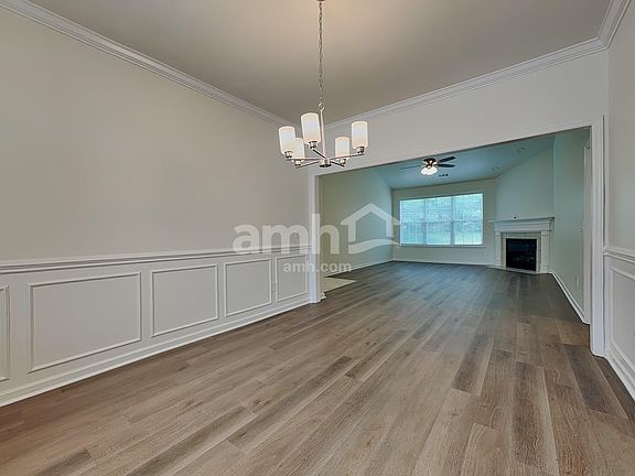 5th image of 1520 Paxton Dr