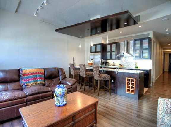 2nd image of 2600 W 7th St APT 2432