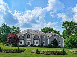 9 Gable Ridge Rd, Westborough, MA 01581