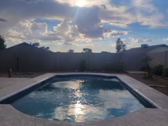 4th image of 1430 W RUNION Drive