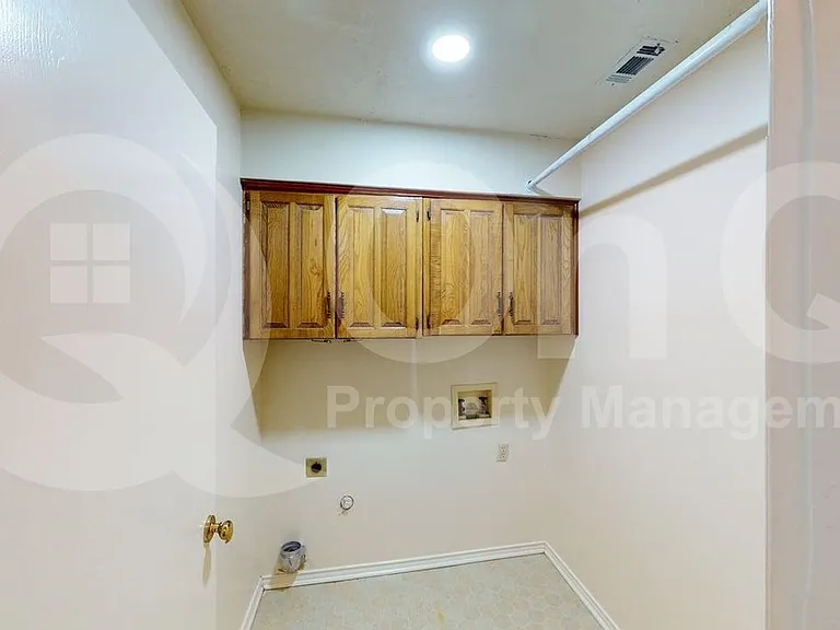 5511 Timber Green Dr — Photo 17