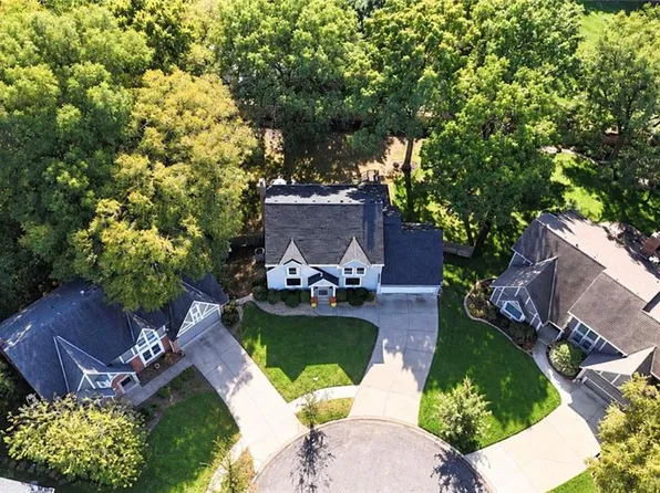 12432 Perry St, Overland Park, KS 66213