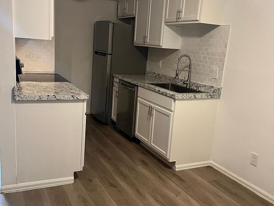 1st image of 1358 S Irving St #37