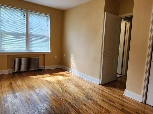 141-39 Union Turnpike image 9 of 15