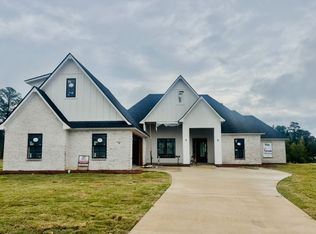 71 Turtle Creek Dr, Benton, LA 71006