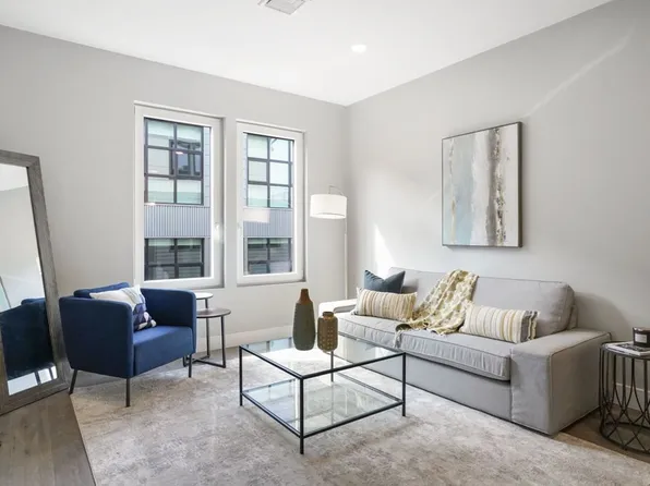 610 Rutherford Ave #306, Boston, MA 02129
