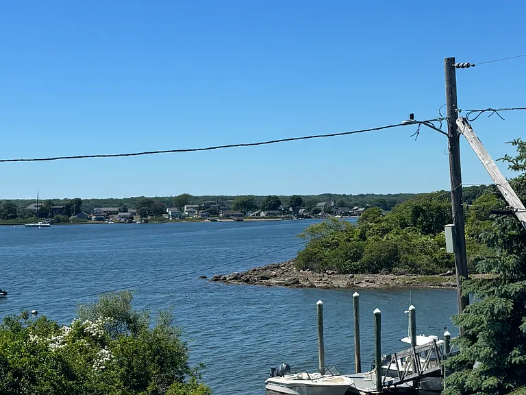 16 Robertson Rd — Photo 11