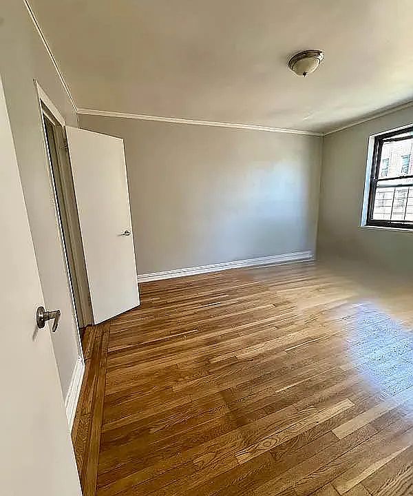 1st image of 250 Bedford Park Blvd APT 6D