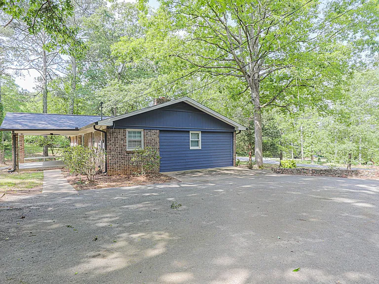 1150 Bell Rd — Photo 27