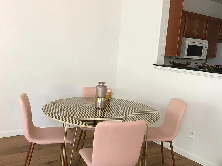 5550 Renaissance Ave #2 — Photo 5