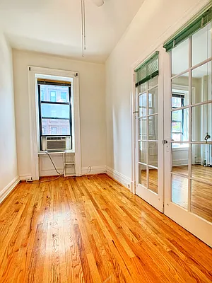 Rented by Corcoran | media 18