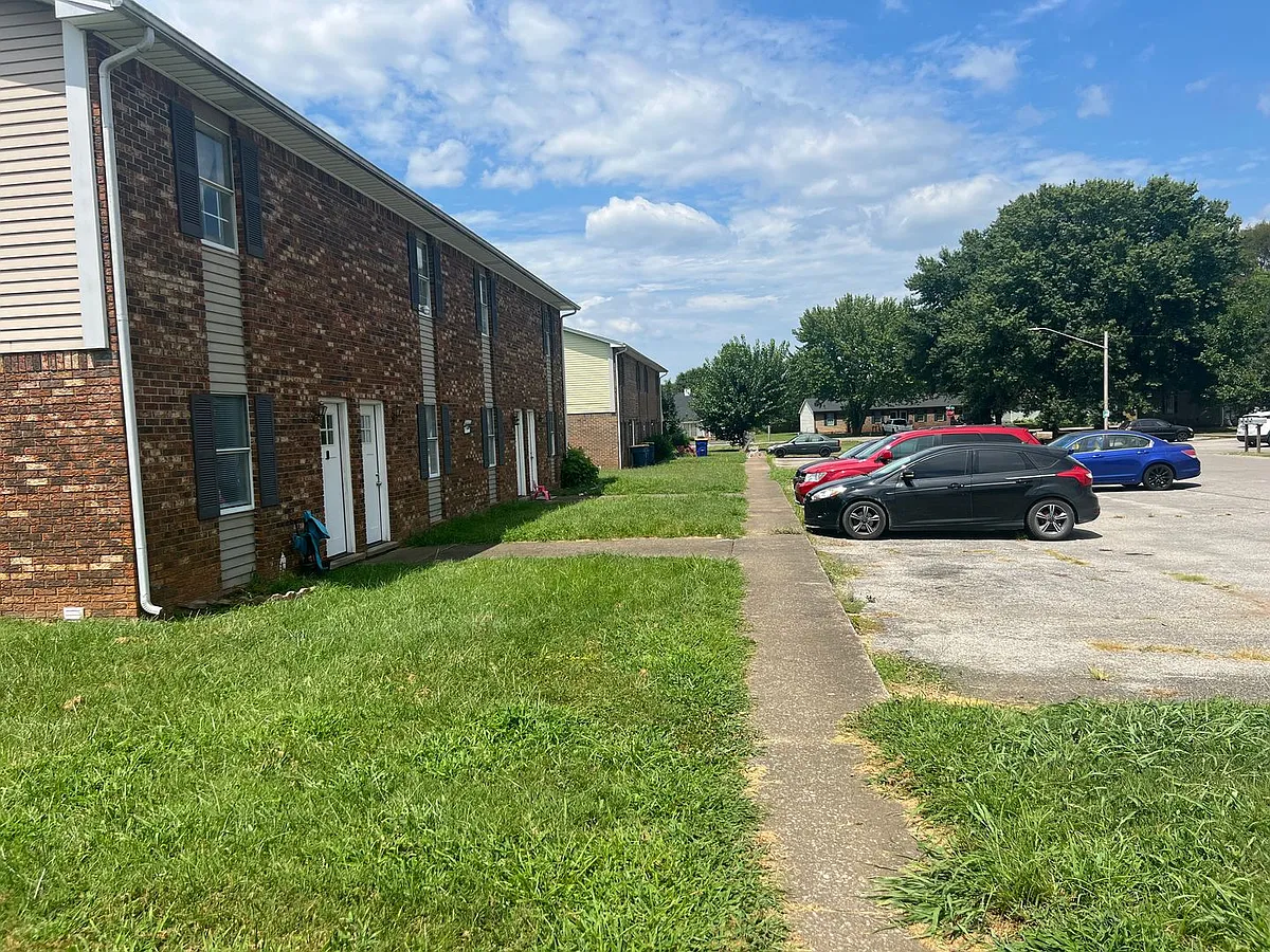 Building Photo - 3209 Barnwood Ave