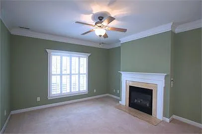504 Crown St — Photo 3