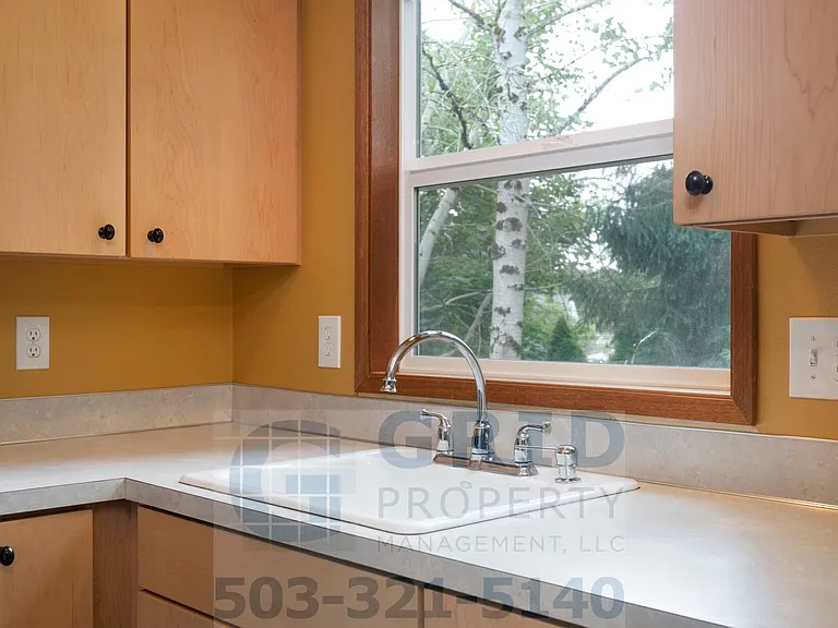 3431 NE 92nd Ave — Photo 7