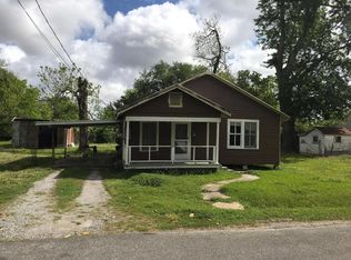 2406 2nd St, Jeanerette, LA 70544