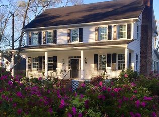 2420 Mimosa Pl, Wilmington, NC 28403