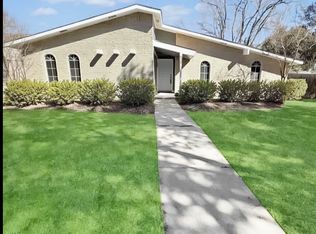 4138 Mayflower Dr, Garland, TX