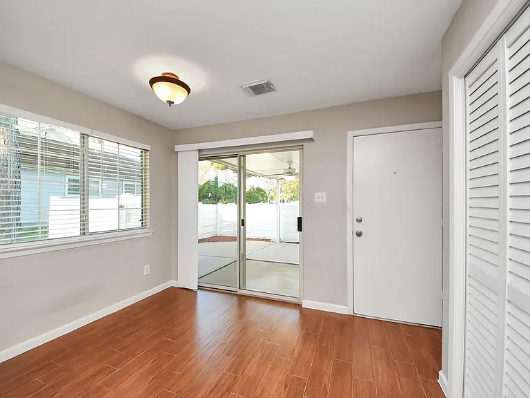 20641 Patriot Park Ln — Photo 16