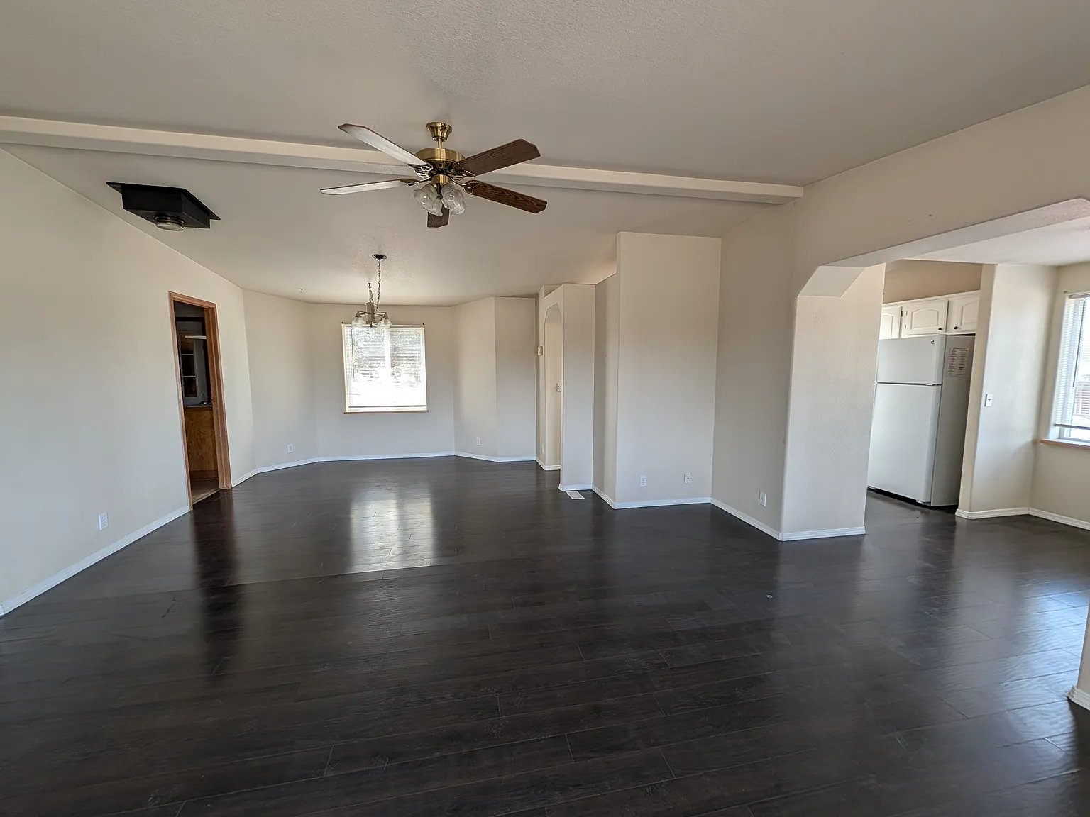 3 bed, 1539 sqft, $1,695 — Photo 2
