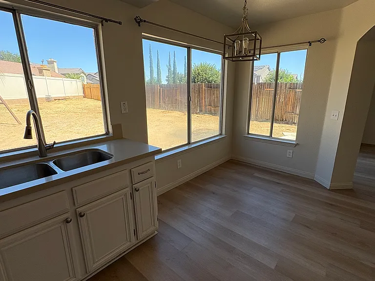 13984 Tom Ct — Photo 11