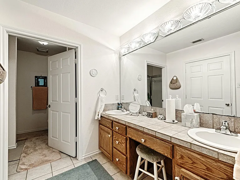 105 Santee Dr — Photo 18