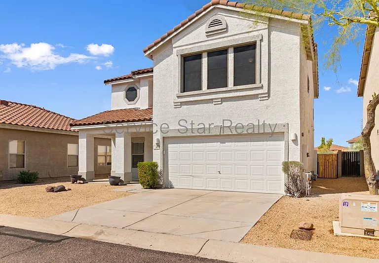 7500 E Deer Valley Rd #31 — Photo 3