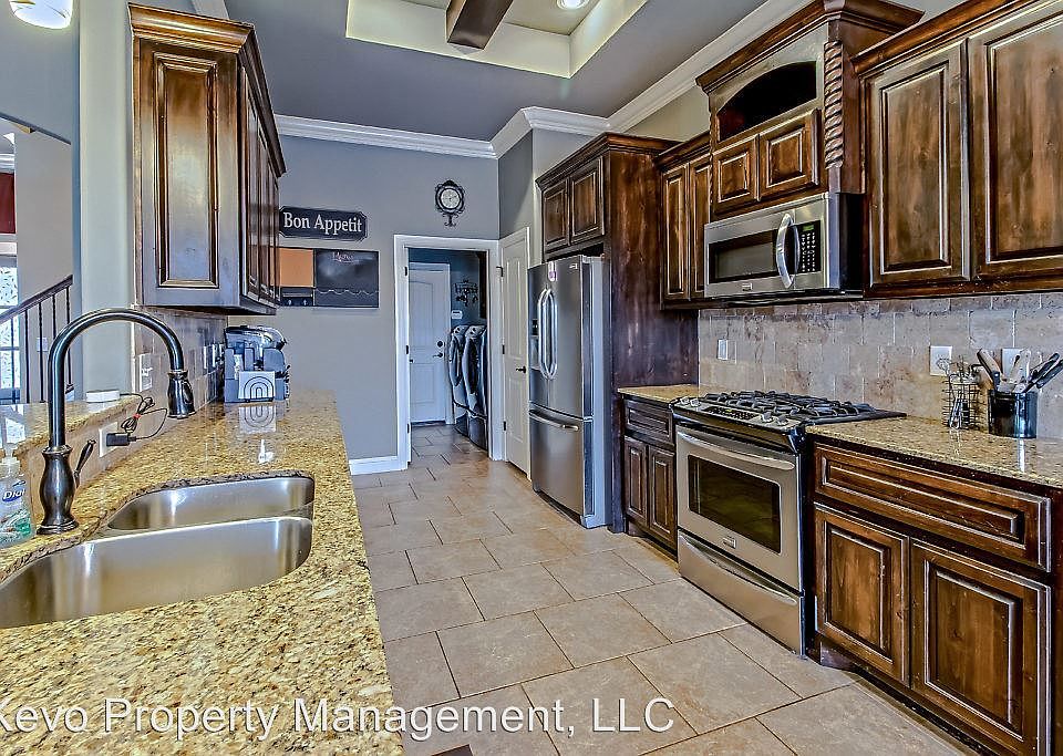 1st image of 8920 SW 48th St