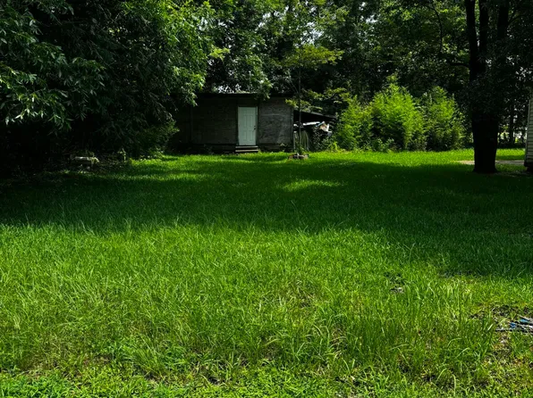 531 E Emmett St, Opelousas, LA 70570