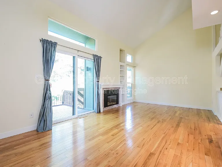 4608 Greenbriar Ct — Photo 7